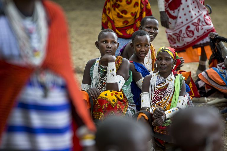 kvinnlig könsstympning, kvinnor genomgår, andra skadliga, effekter inkluderar, eller andra