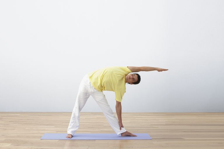 Sivananda Yoga, framåt Bend, grundläggande poserna, Sivananda Yoga Vedanta