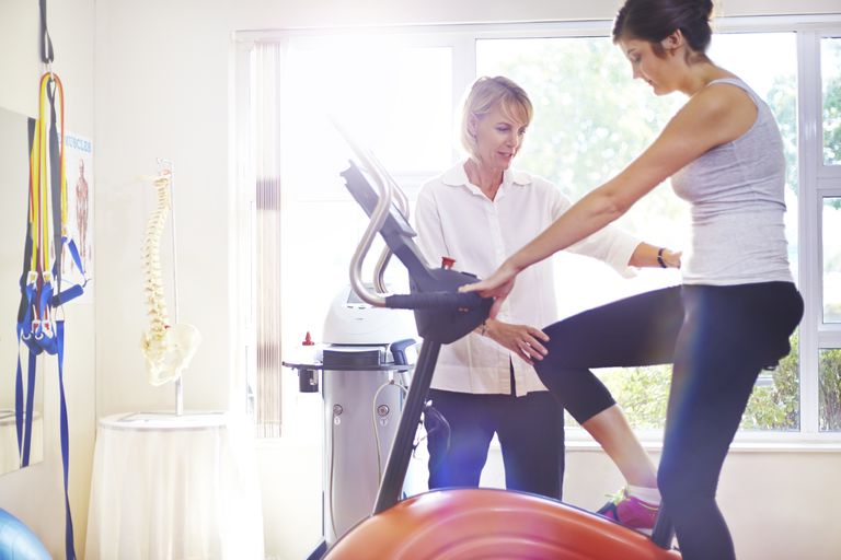 fysisk terapi, efter partiell, förbättra ditt, rörelse styrka