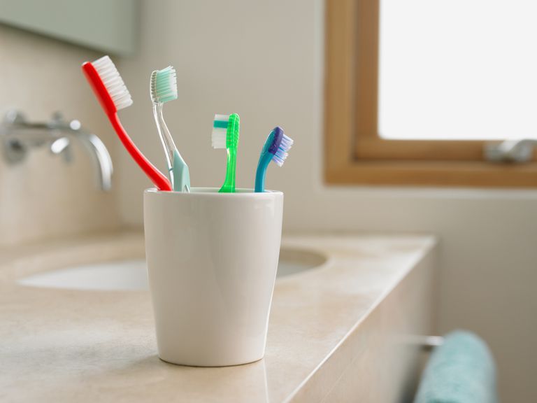 tandborste efter, eller influensa, andra bakterier, bakterier tandborsten, byta tandborste, byta tandborste efter