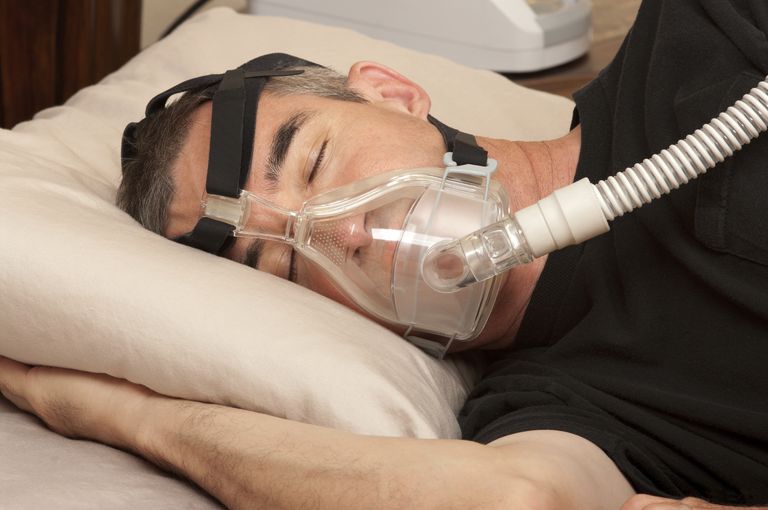 positivt luftvägstryck, BiPAP också, genom ansiktsmask, hålla sina, icke-invasiv ventilation, luftvägstryck eller
